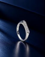 Load image into Gallery viewer, Poise Pavé LGD Signet Ring