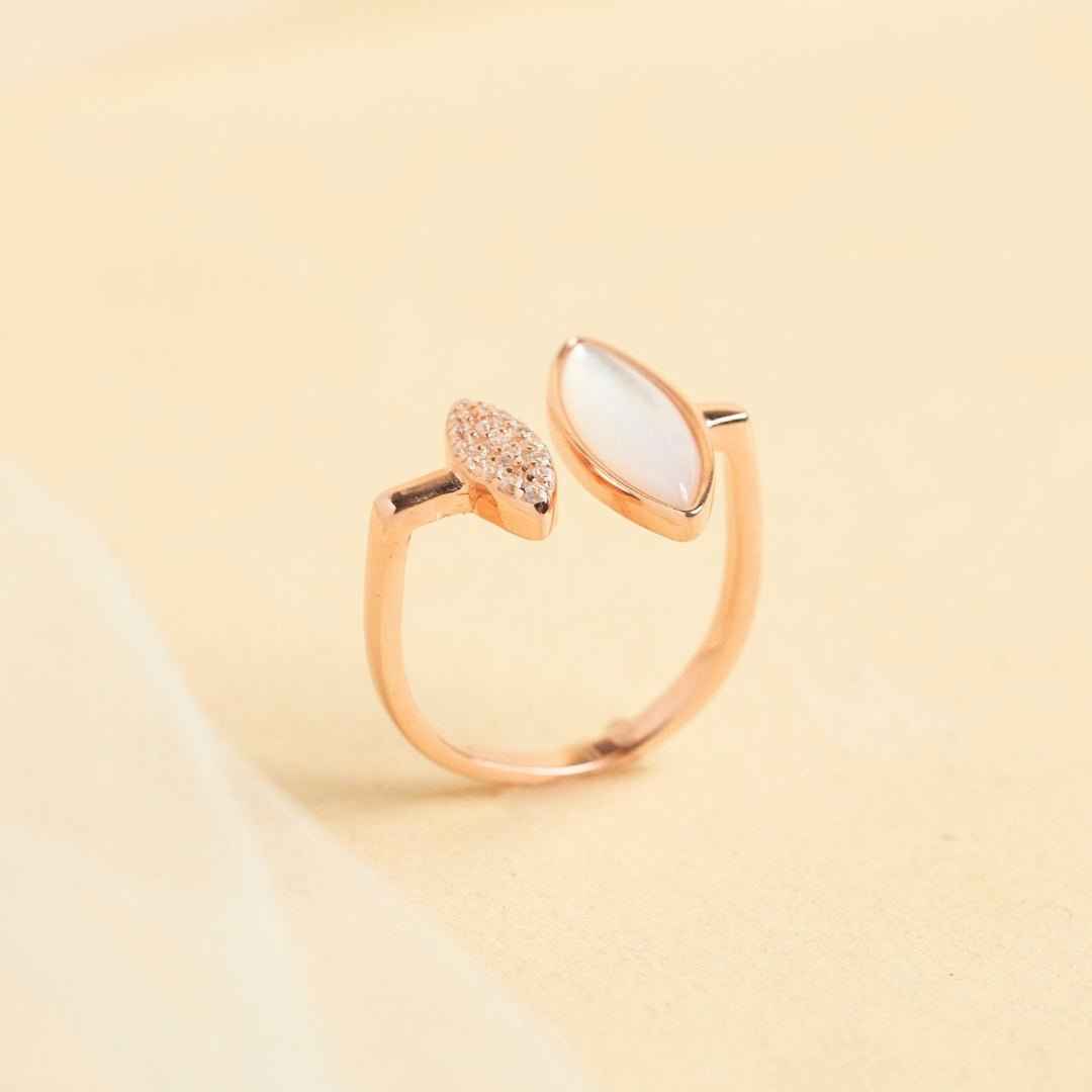 Tin Eye Mother Of Pearl Rose Silver Gold Ring