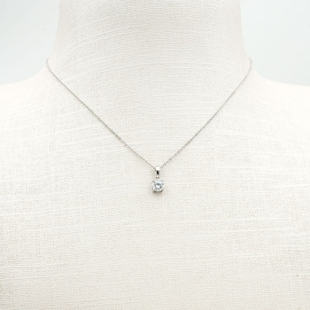 Premium Solitaire Silver Necklace - Shinewine.co