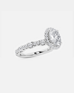 Load image into Gallery viewer, Jorellea Oval Halo Ring
