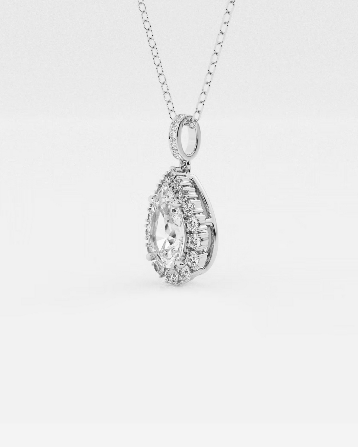 Pavaire pear pendant