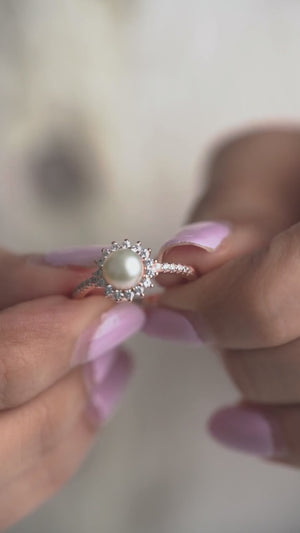 
            
                Load and play video in Gallery viewer, Rose Gold Silver Diamond Pearl Halo Ring
            
        