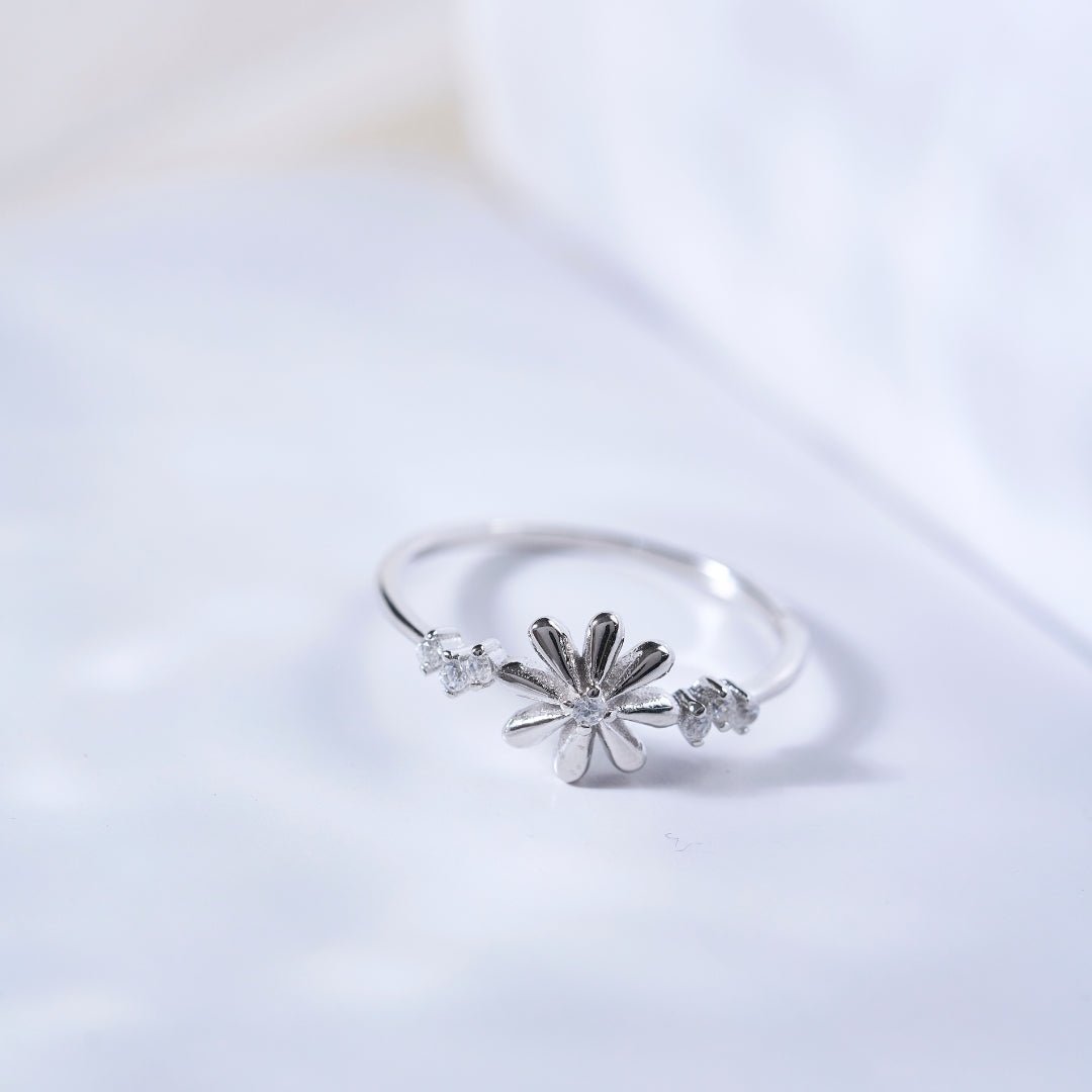 Silver Flower Diamond Ring