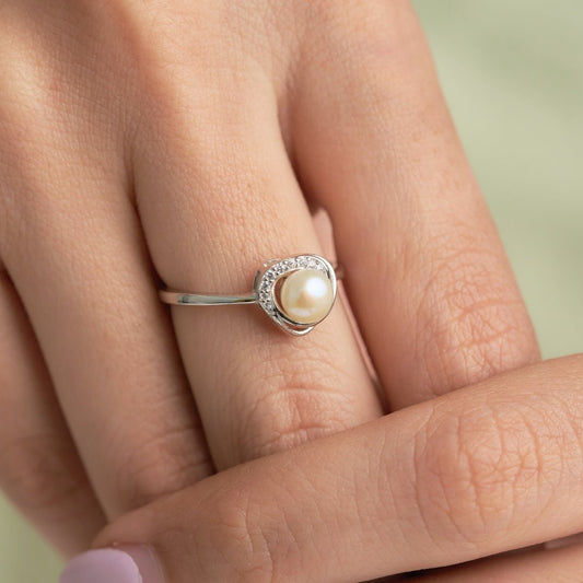 Silver Twisted Halo Pearl Ring