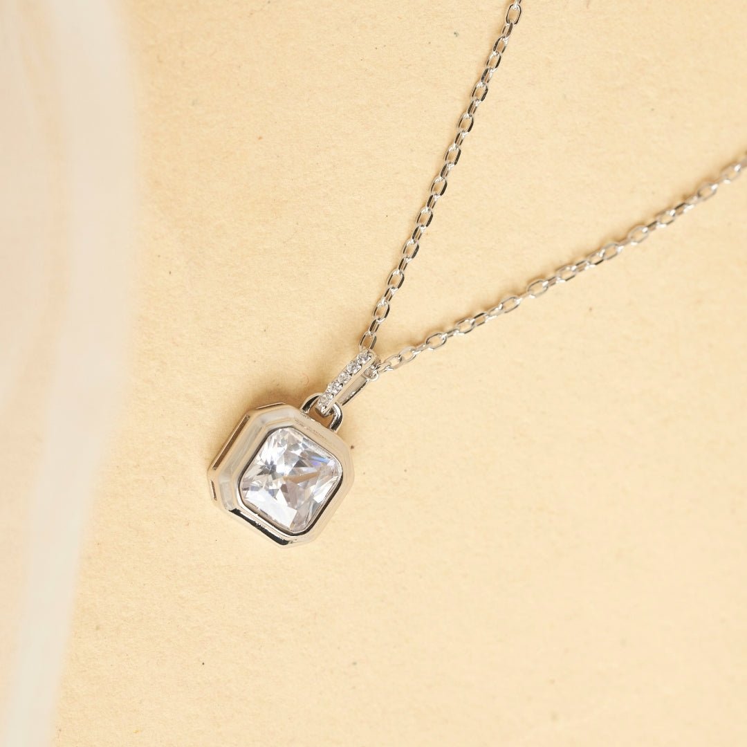 Timeless Cube Silver Necklace - Shinewine.co