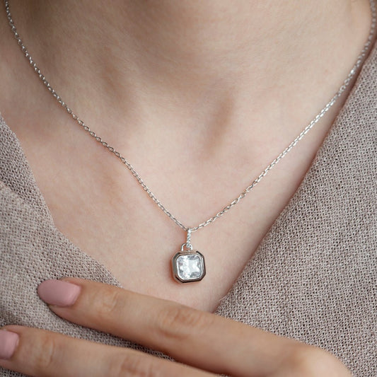 Timeless Cube Silver Necklace - Shinewine.co