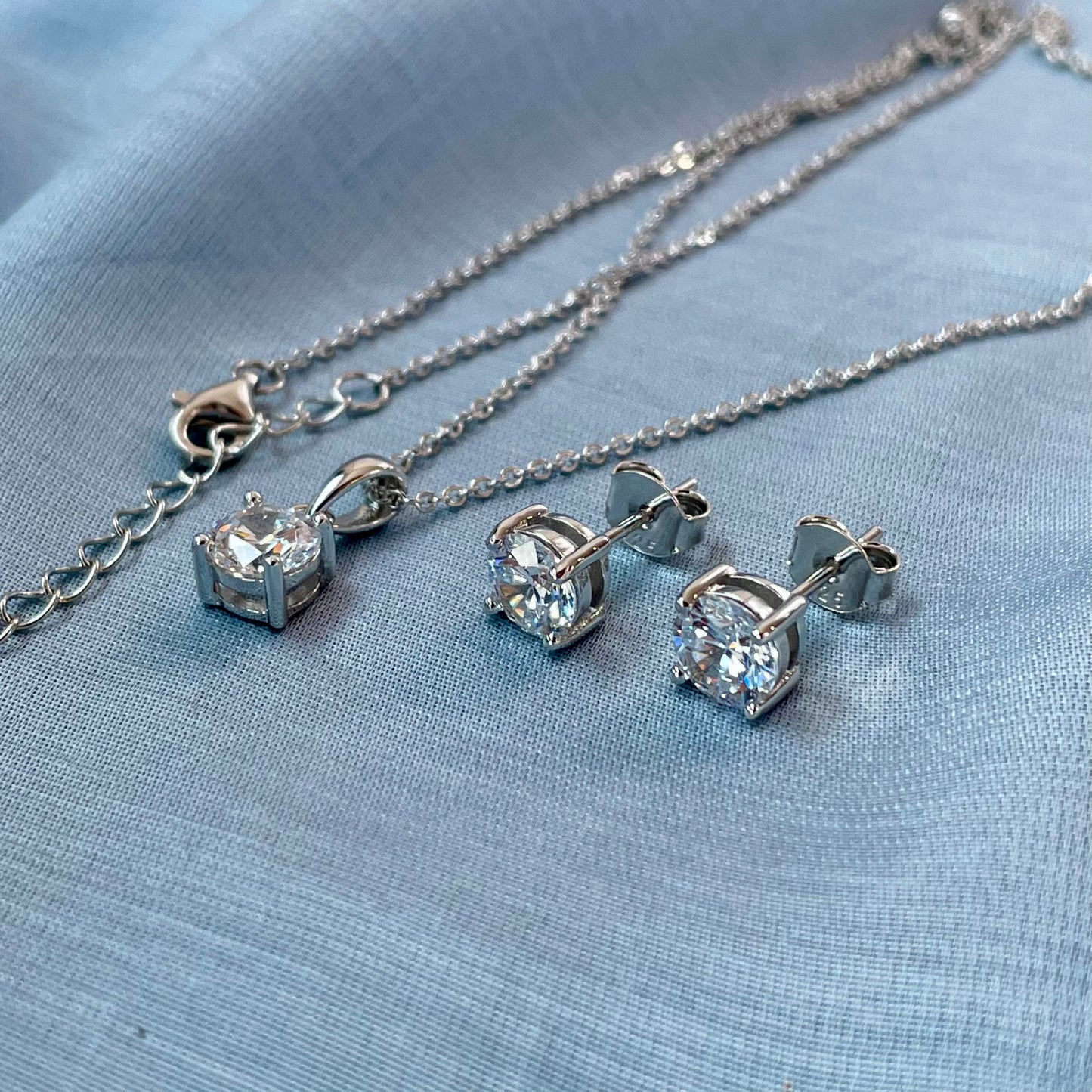 Premium Solitaire Diamond Silver Set (Earrings + Necklace)