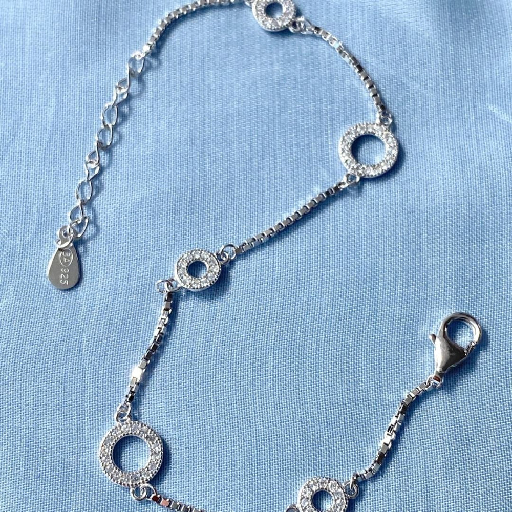 Circles Silver Bracelet - Shinewine.co