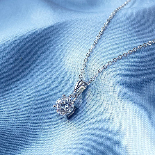 Premium Solitaire Silver Necklace