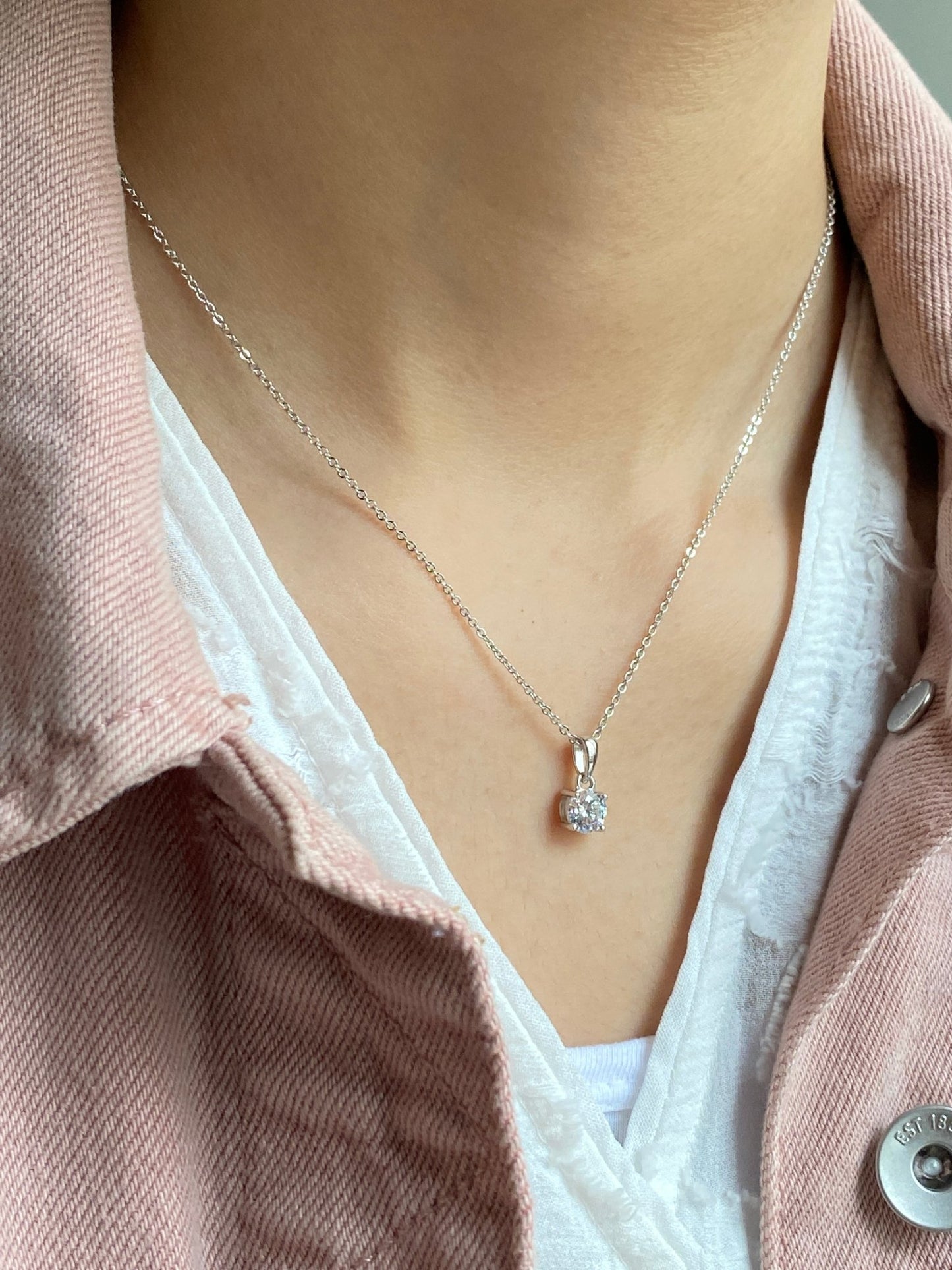 Premium Solitaire Silver Necklace - Shinewine.co