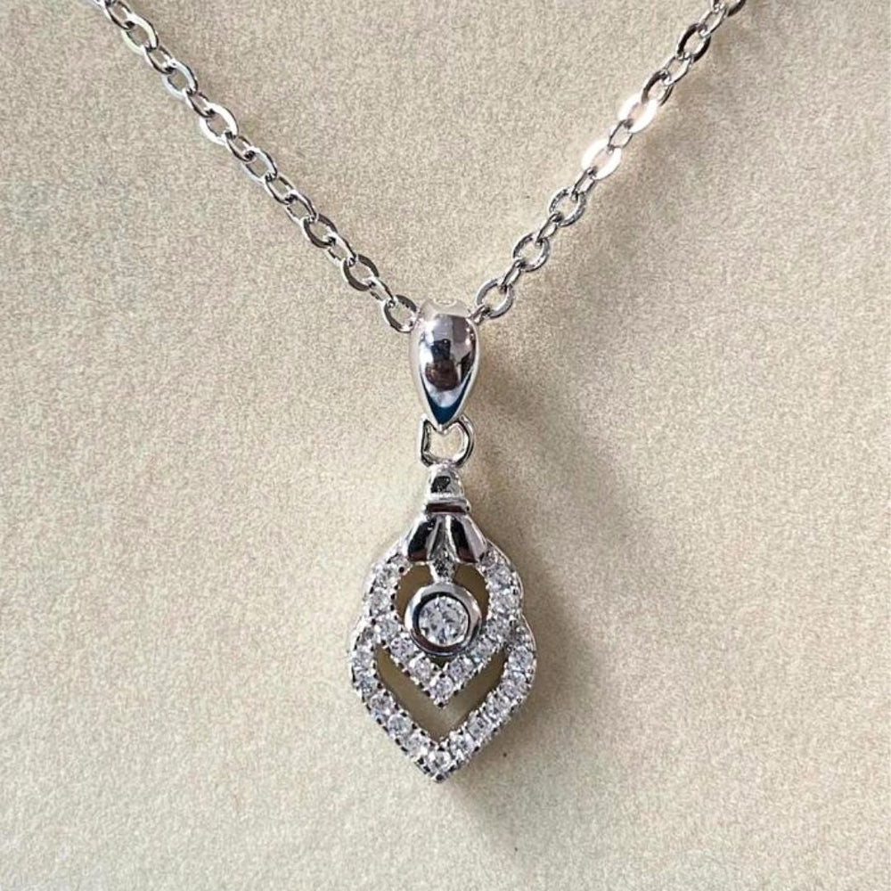 Ruza Diamond Silver Necklace - Shinewine.co